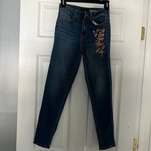Aeropostale embroidered jeans